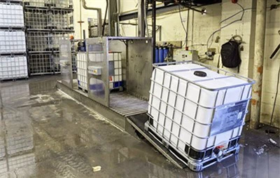 Sistem Pembersihan Otomatis Tangki IBC dengan Hydro Jetting