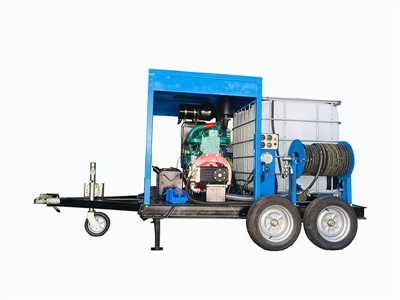 Mesin Water Blaster Untuk Pembersihan Pipa